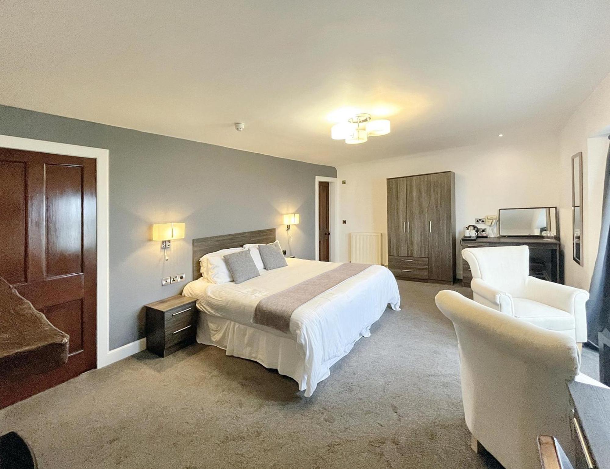 Grey Harlings Rooms Ангъс Екстериор снимка